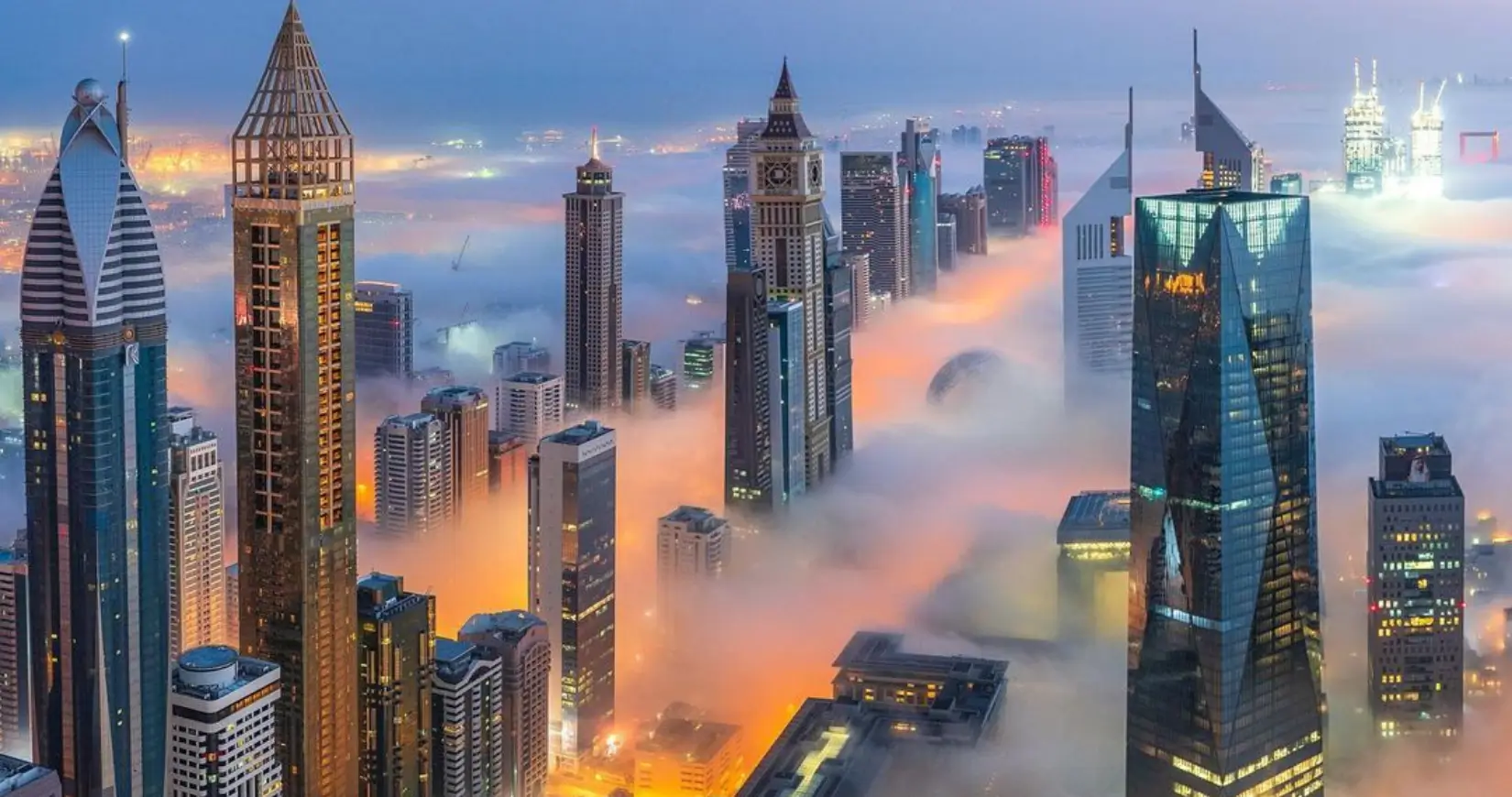 Dubai-Fog-Skyline